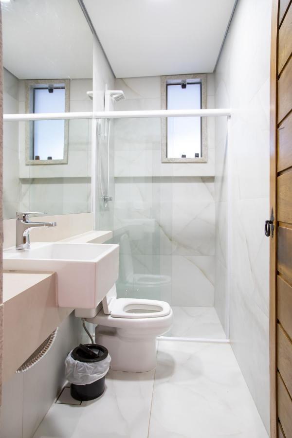 Espaco 250 - Apto Mobiliado, 3 Quartos, Sendo Uma Suite, Banheiro Social, Cozinha Completa, Sala De Estar, Ar Condicionado, Tv E Internet Тирадентис Экстерьер фото